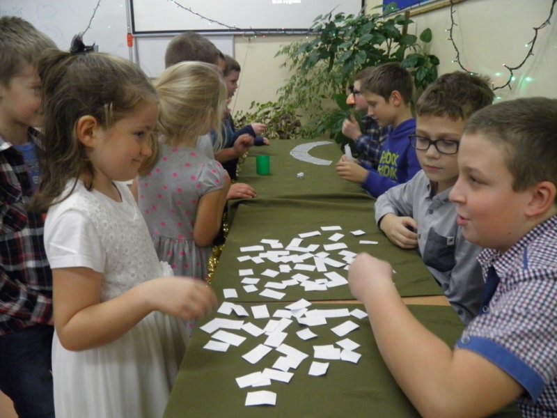 Zabawa andrzejkowo - integracyjna SP